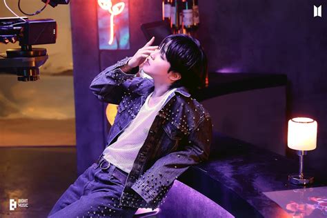 6 Behind The Scenes Moments From Bts Jimin S Like Crazy Music Video Koreaboo