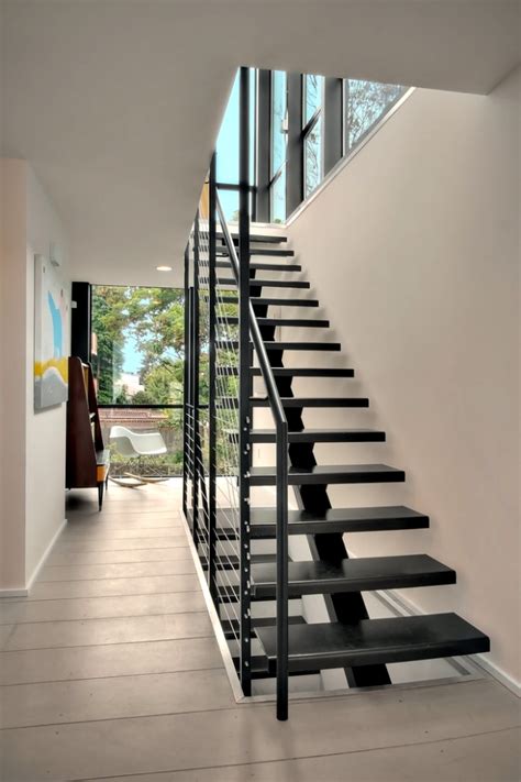 24 Escalier Droit Metal At Demax5 Onprewall