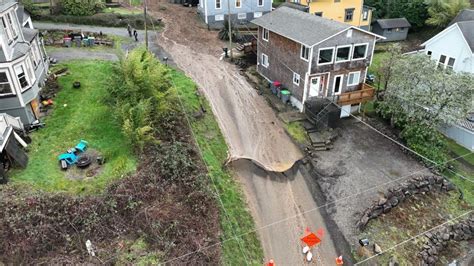 Residents In Astoria Evacuate After Landslide