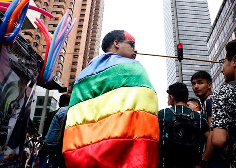 Los Candidatos Gay De Colombia