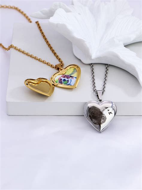 Personalized Heart Locket Necklace With Fingerprint