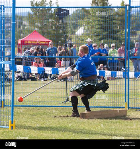 Hammer Throw Highland Hi Res Stock Photography And Images Alamy