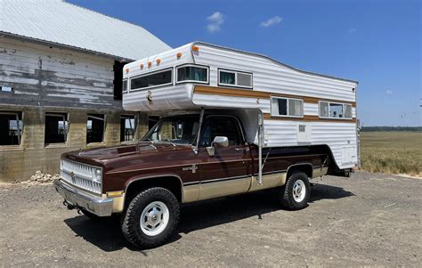 Vintage Short Bed Truck Campers