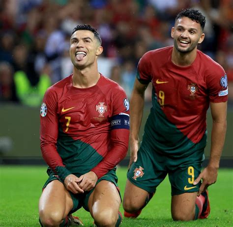 Fu Ball Em Em Ticket Gel St Portugal Feiert Ronaldo Frankreich