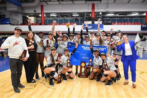 DII Women's Volleyball Rankings - AVCA Coaches | NCAA.com