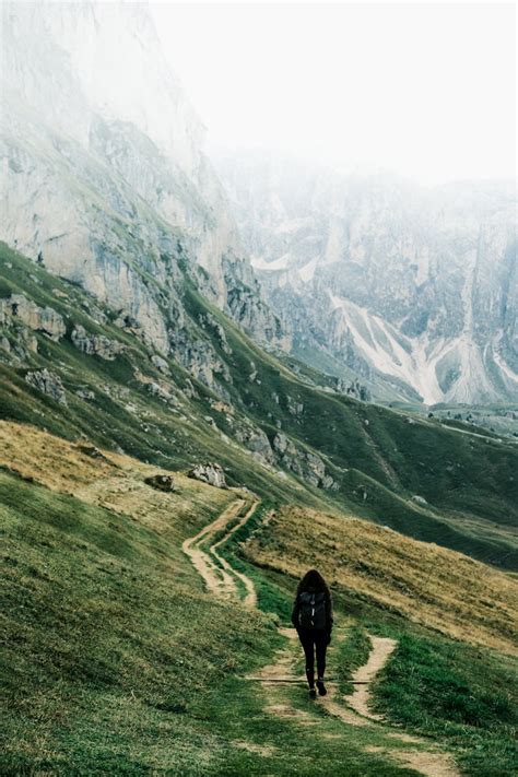 Seceda Ridgeline Best Hike Dolomites Val Gardena Where And Wander