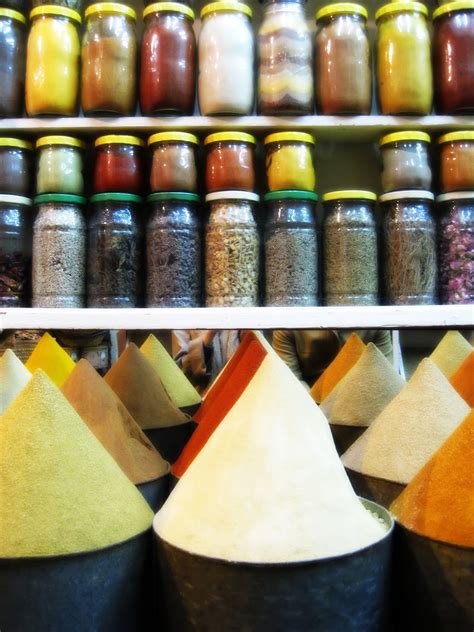 come · con · ella: marrakech; spices in the souk and street food