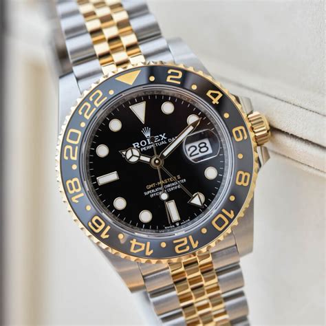 Hands On The Rolex GMT Master II Steel Yellow Gold 126713GRNR