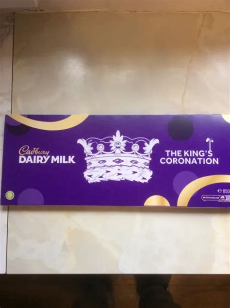 CADBURY DAIRY Milk King Charles Coronation Giant Bar Ltd Edition