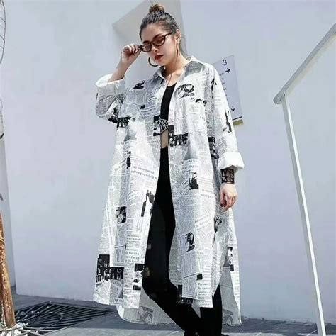 Streetwear Contrast Newspaper Print Long Blouse Plus Size Loose