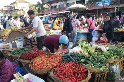 Menjelang Hari Raya Galungan Harga Cabai Rawit Merah Di Bali Naik