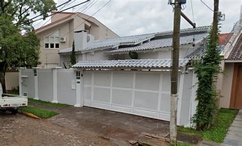 Casa Na Rua Tapes Pinheiro Em S O Leopoldo Por R Viva