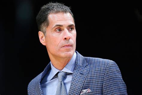 Rob Pelinka Lobi Otoritas Kesehatan Los Angeles Untuk Buka Tempat