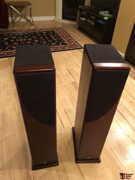 Castle Harlech Speakers In Mahogany Photo 1799834 Canuck Audio Mart