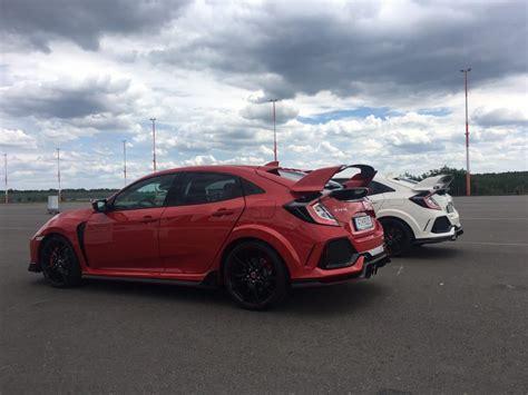 Honda Civic Type R Holt Sich Den N Chsten Rundenrekord Der Autotester De