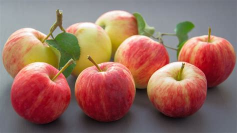 Las variedades de manzana roja más saludables para tu cuerpo