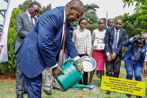 MACHAKOS GOVERNOR WAVINYA NDETI AND HER KITUI COUNTERPART JULIUS ...