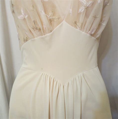 Vintage 60s Vanity Fair Baby Pink Nylon Tricot Lace Nightgown Gown Sz