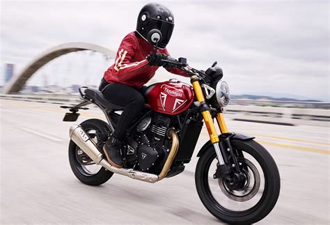 Triumph Bajaj Luncurkan Motor Sport Naked Speed 400 Scrambler 400 X