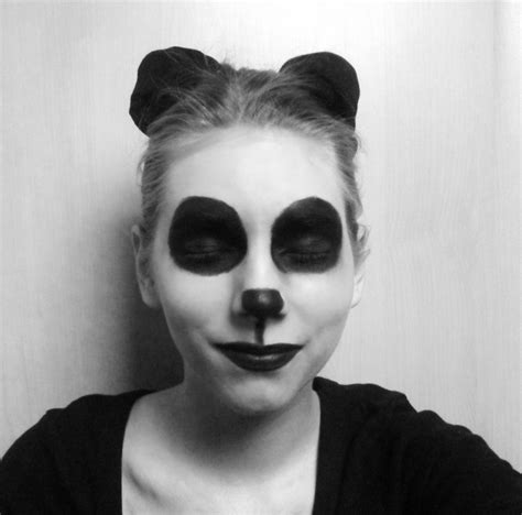 piemaly: Panda Makeup