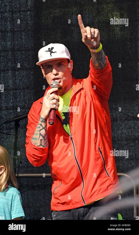 Vanilla Ice Rapper Hi Res Stock Photography And Images Alamy