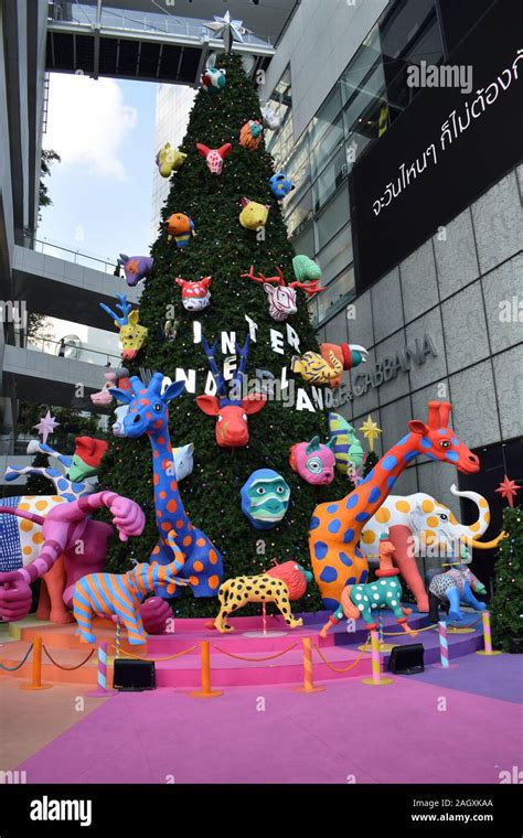 Shopping Mall Bangkok Stock Photo - Alamy