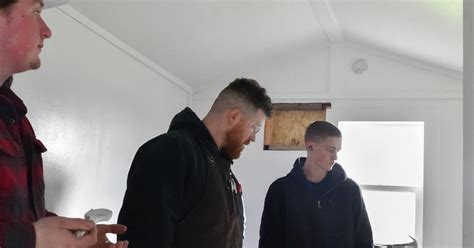 Sedro-Woolley students build tiny homes for those experiencing