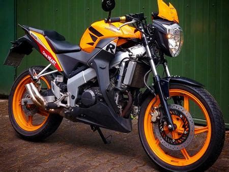 Honda Honda Cbr Jc Naked Bike Umbau Occasione Il Parking Moto