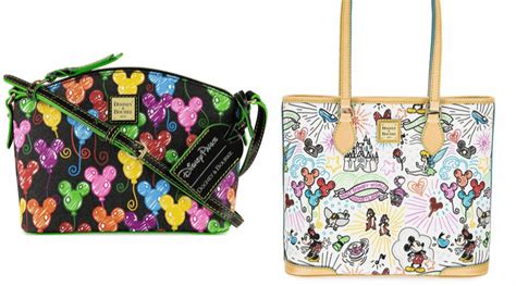 Disneyland Paris Guest Goes On Bad Lsd Trip Falls Into A Lake And Ends Up Naked Inside The Magic