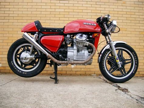 Honda CX500 - Page 2