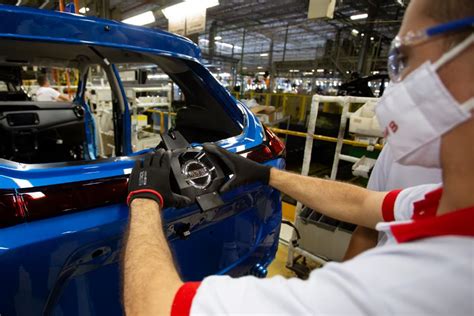 Nissan A Os En Brasil Nuevo Turno Y Empleados M S En El