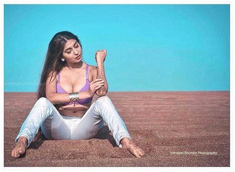 Actress Spicy Stills Actress Hot Bikini Actress Hot Stills Ruma Sharma