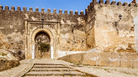 Discover the beauty of the Kasbah of Tangier: a journey back in time