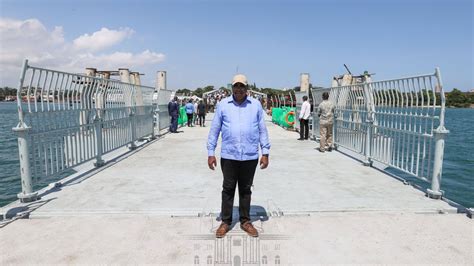 See The Beautiful Likoni Floating Bridge President Uhuru Inaugurated