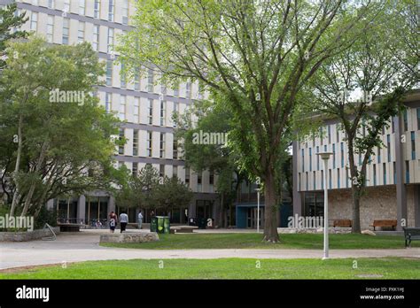 University of Saskatchewan campus in Saskatoon, Arts building entrance ...