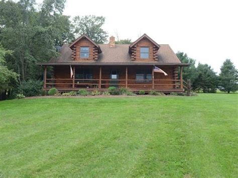 Log Cabin Oh Real Estate Ohio Homes For Sale Zillow