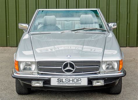 The Mercedes Benz R Sl Early Car Or Late Car The Slshop