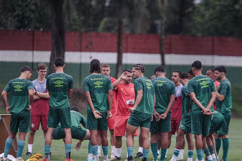 Fluminense Faz Ltimo Treino Em Xer M Antes De Jogo Que Vale Vaga Na