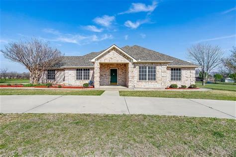1816 County Loop Road Saginaw Tx 76179