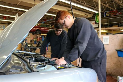 Automotive Technology - Bullard-Havens Technical High School