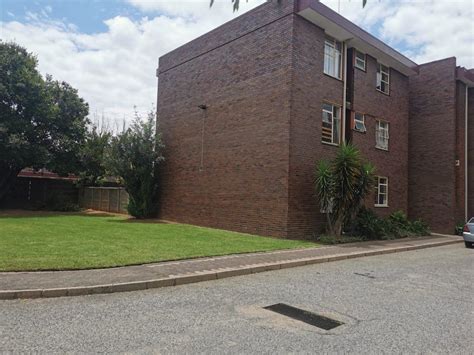 2 Bedroom Apartment Flat For Sale In Vanderbijlpark SW 1 P24 114437310