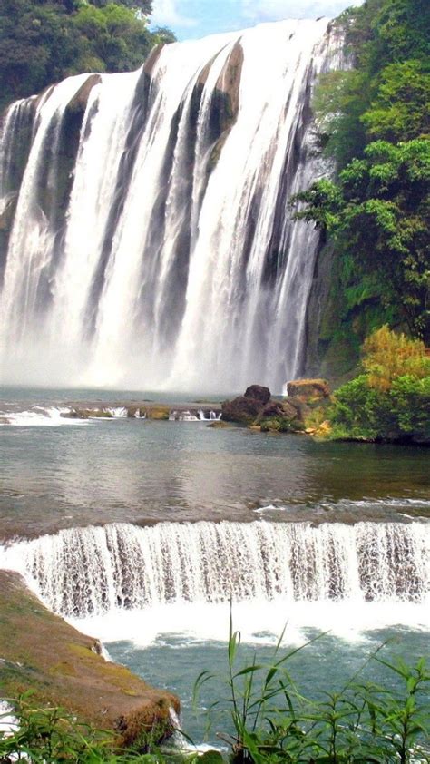 10 The Most Powerful Waterfalls Of The World Places Must Visit