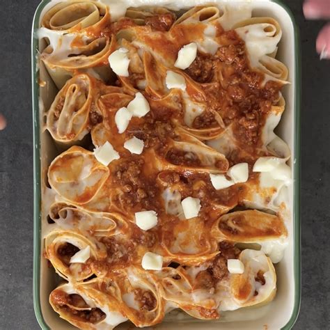 Girelle Di Lasagne Al Rag Ricette Pasta Al Forno Al Rag Cucina Italiana