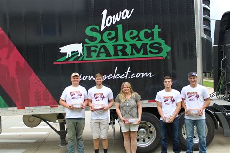 Haul Out Hunger— Cresco - Iowa Select Farms