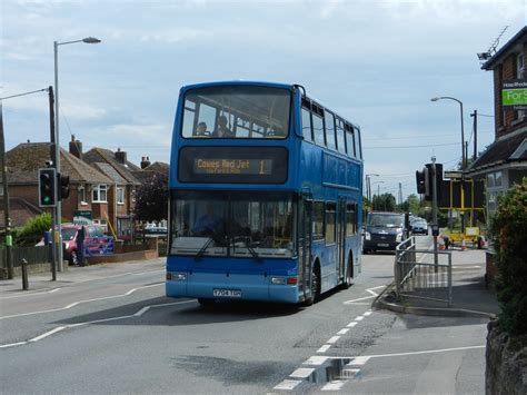 Southern Vectis 1940 Y704 TGH Volvo B7TL On Cowes Week E Flickr