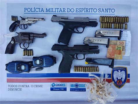 Polícia prende cinco suspeitos e aprende armas e drogas em operação na