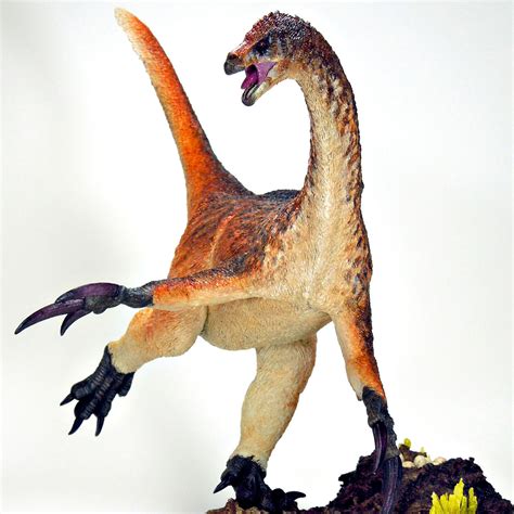 Therizinosaurus Model Kit | Creative Beast Studio