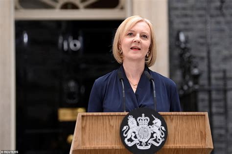 Liz Truss Vows To Build Aspiration Nation And Appoints Cabinet To