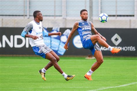 Tricolor Se Reapresenta Ap S Goleada Pela Libertadores