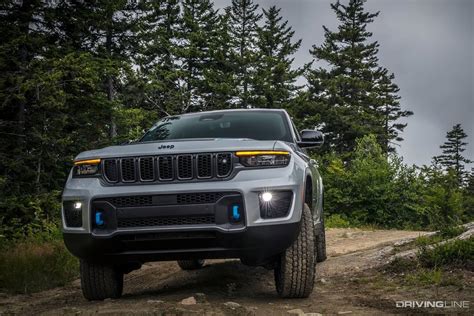 Wrangler 4xe vs Grand Cherokee 4xe: Choosing Between Jeep’s Plug-in-Hybrid 4x4s | DrivingLine